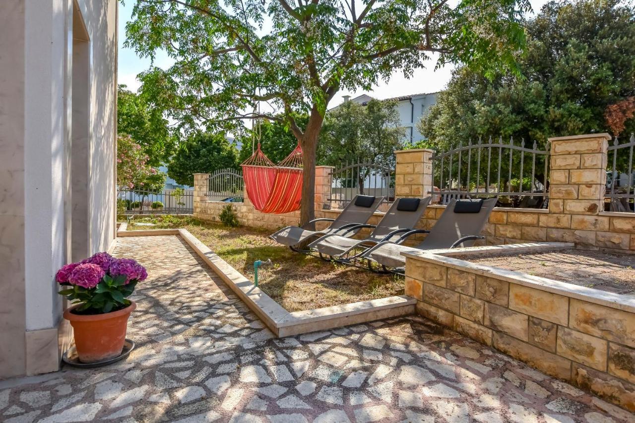 Apartments Anka Rogoznica  Luaran gambar