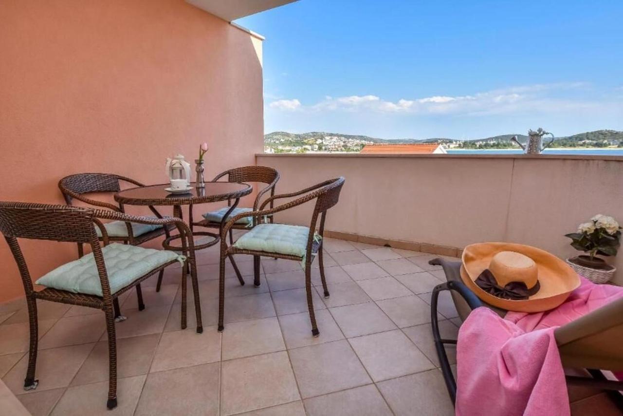 Apartments Anka Rogoznica  Luaran gambar